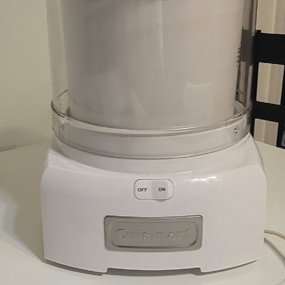 Cuisinart White Ice Cream Maker